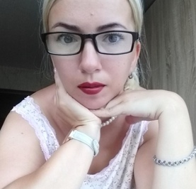 Умная Блондинка